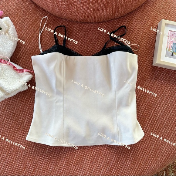 Reformation Melanie Top - Ivory - Picture 12 of 13